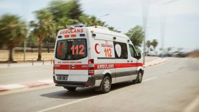 Şanlıurfa'da polisler otomobile çarptı