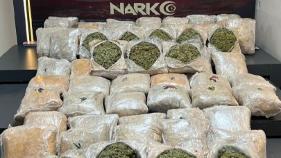 Otomobilde 39 kilo 400 gram skunk ele geçirildi