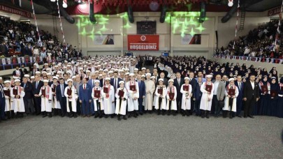 Diyanet İşleri Başkanı Erbaş’ın katılımıyla 475 gence icazet belgesi verildi