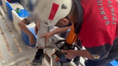 Şanlıurfa İtfaiyesi Küçük Kahramanı Kurtardı