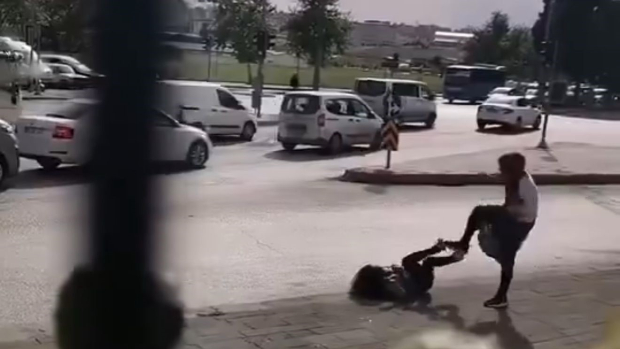 Gaziantep’te Sokak Ortasında Korkunç Kavga