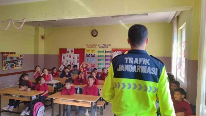 Jandarmadan 125 öğrenciye hayat kurtaran trafik eğitimi!