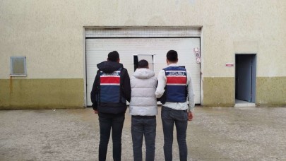 Kesinleşmiş 12 yıl cezayla aranan uyuşturucu taciri yakalandı