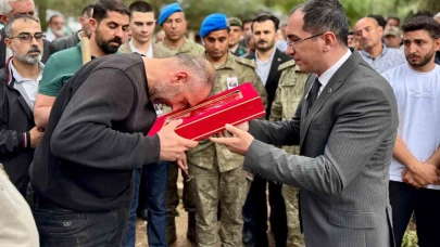 Midyat’ta Kıbrıs Gazisi İçin Askeri Tören Düzenlendi