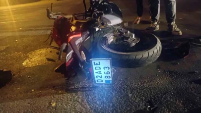 Otomobil ile çarpışan motosikletin sürücüsü hayatını kaybetti