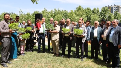 Karaköprü’de Ata Tohumları Hayat Buluyor