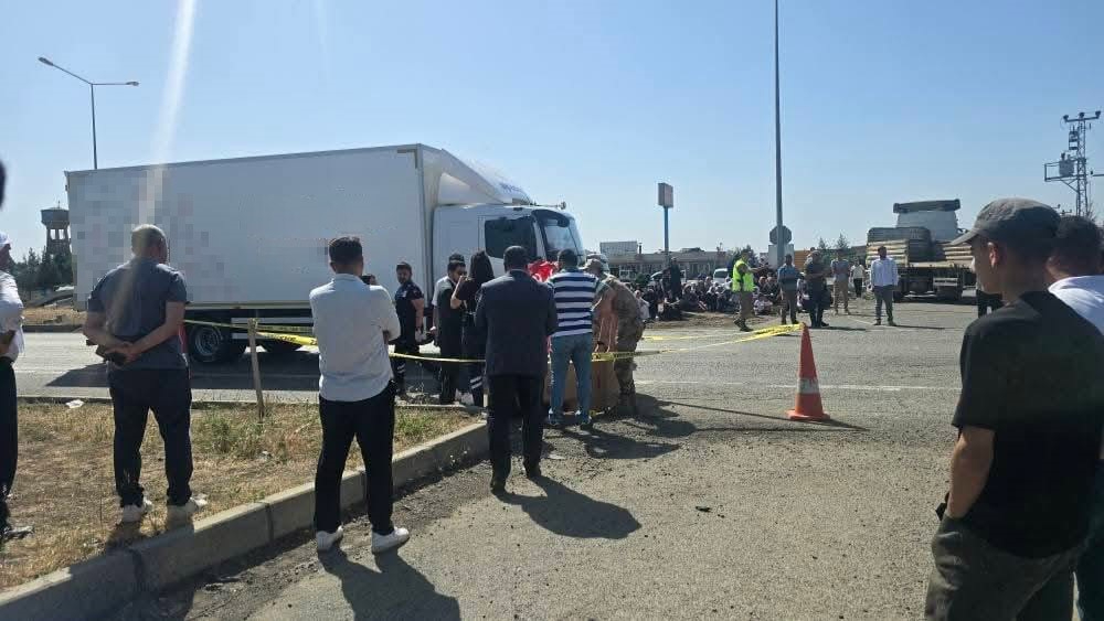 Kamyonetin çarptığı öğrenci hayatını kaybetti