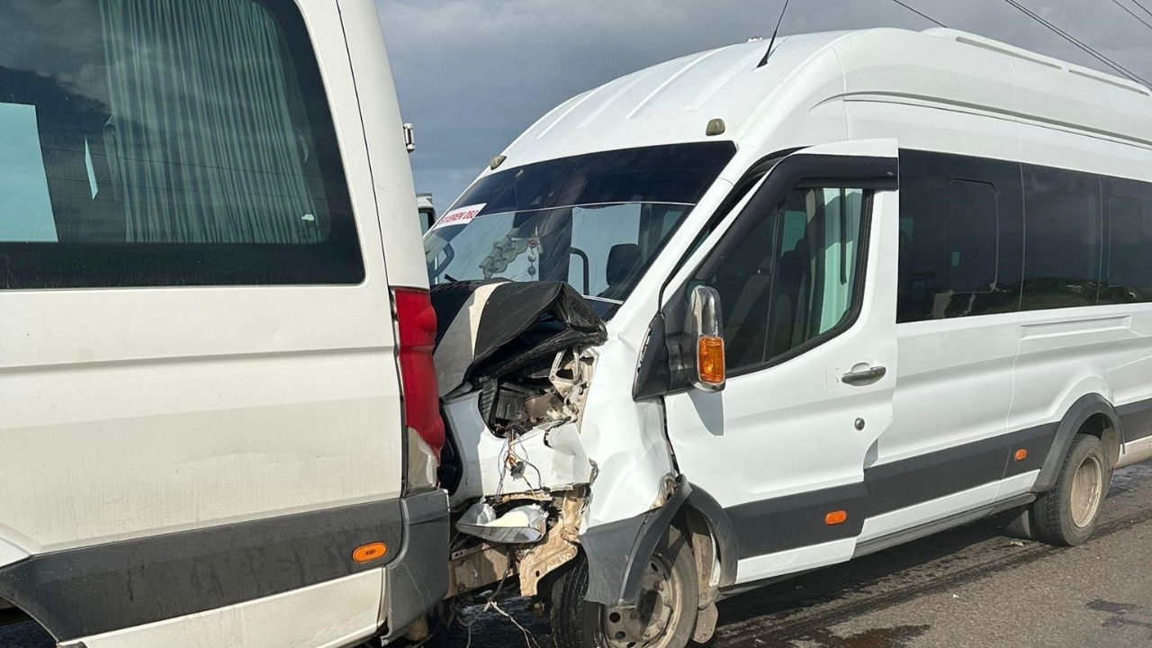 Şanlıurfa'da Servis Kazası: Eğitim Camiası Şokta