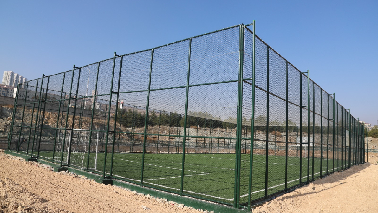 Karaköprü’ye Yeni Spor Tesisi Kazandırılıyor
