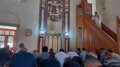 Diyanet’ten gençlere ‘evlenin’ ebeveynlere de ‘evlilikleri zorlaştırmayın’ çağrısı