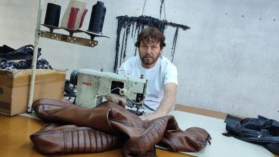 Son deri atölyesi ayakta kalmak için mücadele veriyor