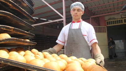 Şanlıurfa'da Meslek Lisesi Öğrencilerinden Ekmek Üretimi