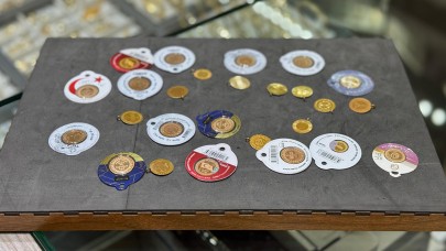 "Piyasadaki 22 ayar gram altın bulunmama söylentisi asılsızdır, elimizde altın mevcut"