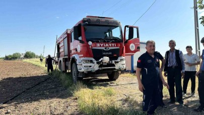 Ekili alan yanında çıkan yangın korkuttu