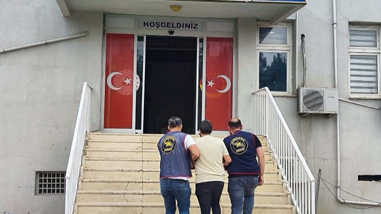 82 yıl kesinleşmiş hapis cezası bulunan zanlı yakalandı