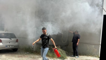 Evde çıkan yangın paniğe neden oldu