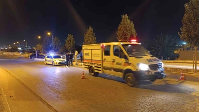 İki otomobil çarpıştı: 2 yaralı