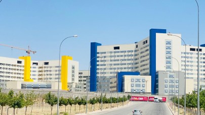 Şanlıurfa’da Sıcak Havalara Otopark Sorunu Damga Vurdu