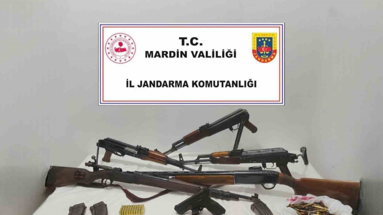 Silah ve mühimmat kaçakçılarına operasyon: 1 gözaltı