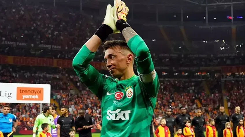 Muslera’nın Transferi İçin Resmi Görüşmeler Sürüyor