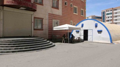 Diyarbakır anneleri bayramı üzgün geçirmek istemiyor