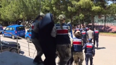 Sahte-çek senet-nitelikli dolandırıcılık çetesine şafak operasyonu: 5 gözaltı