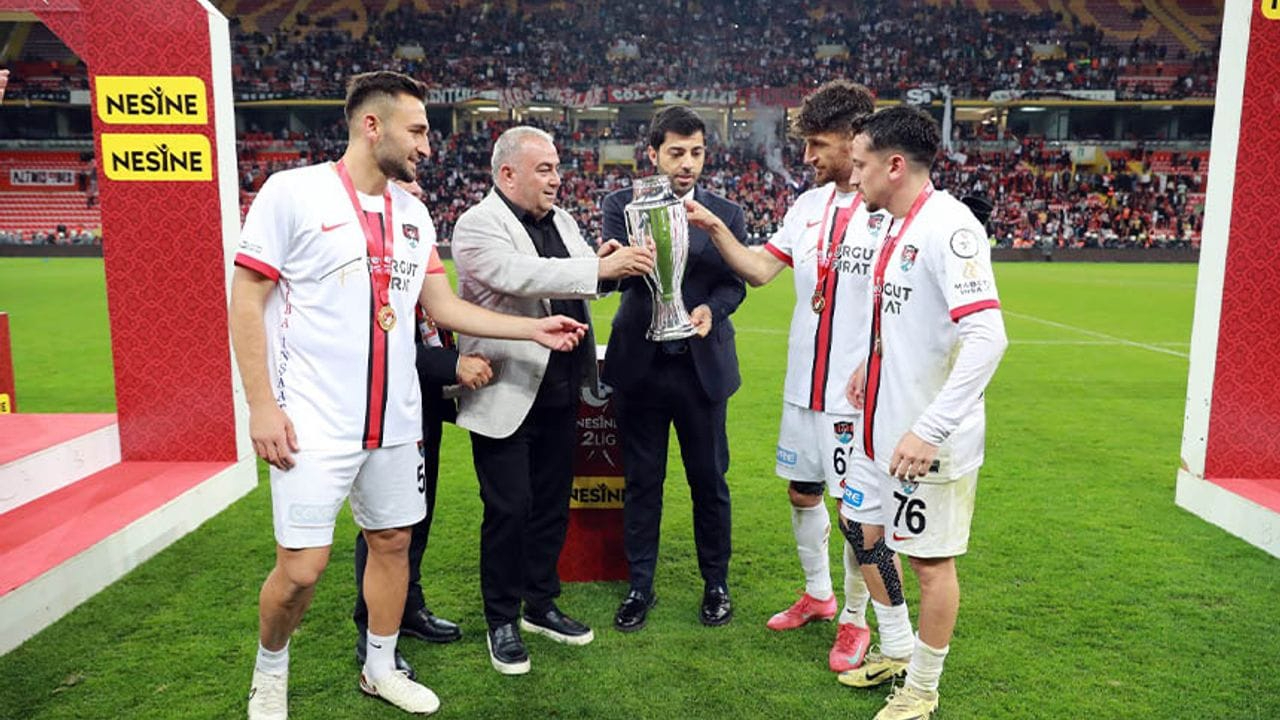 Urfalı eski Vansporludan kutlama
