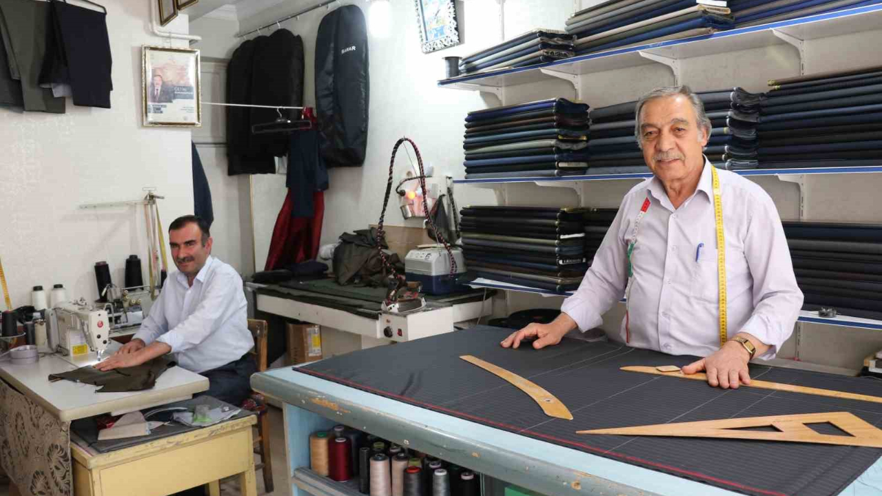 Terzilik mesleğine ilgi her geçen gün azalıyor