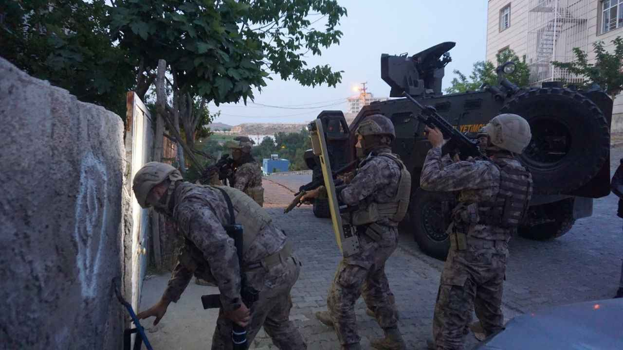 Aranan 386 Şahıs Şanlıurfa’da Yakalandı