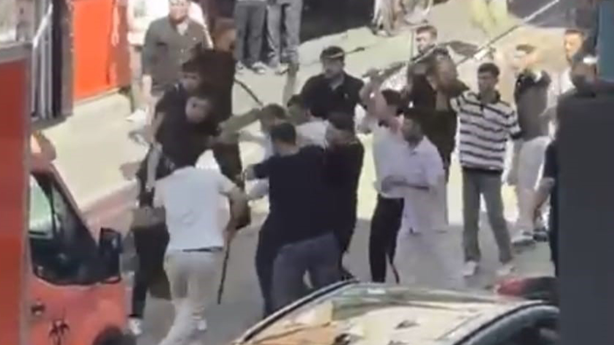 İki grup arasında taşlı sopalı kavga: 3 kişi yaralı