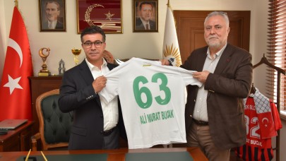 Şanlıurfaspor Yönetimi, Başkan Bucak’ı Ziyaret Etti