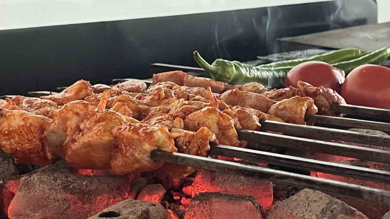 Uzmanlardan ilk gün et tüketimi ve saklanması ile ilgili tavsiyeler