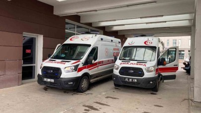 Adıyaman’da, motosiklet devrildi: 3 yaralı