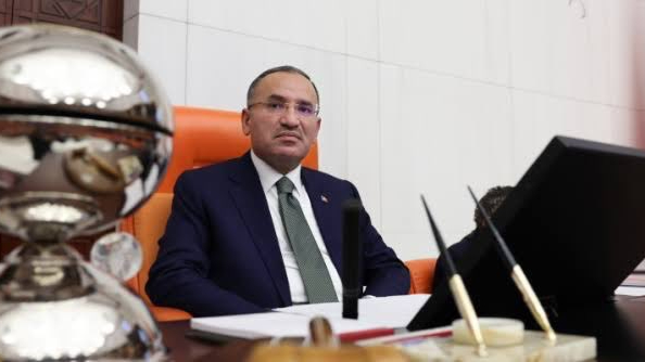Bozdağ aynı göreve yeniden seçildi