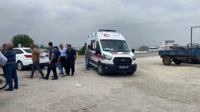 Araçla çarpışan motosikletteki 2 kişi yaralandı