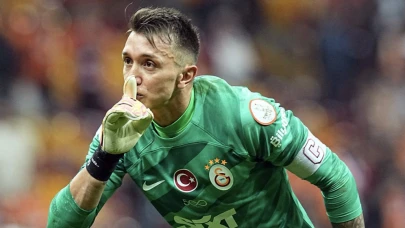 Fernando Muslera Estudiantes ile 1.5 Yıllık Anlaşmaya Vardı