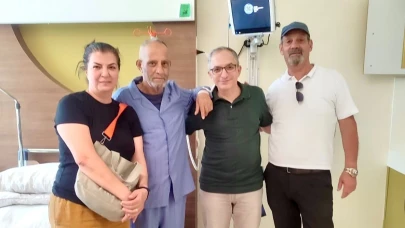 Alman doktorların ‘yaşayamaz’ dediği hastayı Türk hekimler hayata döndürdü