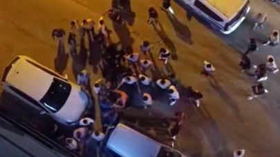 Taşlı sopalı kavga kamerada: 10 yaralı