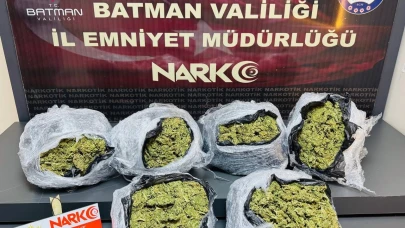 Kilim arasına zulalanmış 5 kilo skunk ele geçirildi: 1 tutuklama