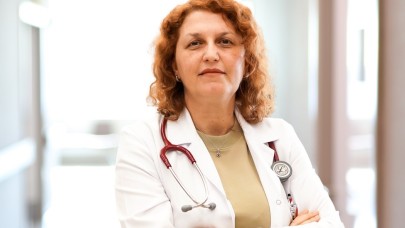 "Pikniğe çıkarken kene riskine karşı açık renkli kıyafetler giyin"