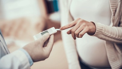 ’Gebelik şekeri hem anneyi hem bebeği tehdit ediyor’
