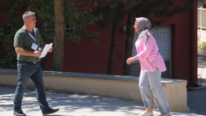 Kimliğini unutan öğrenci önce ağladı, sonra bayıldı, son anda sınava yetişti