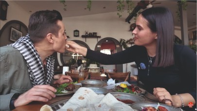 Aşk bazen sevdiğine Şanlıurfa'da ciğer yedirmektir