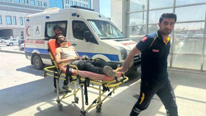 Asansör boşluğuna düşen işçi yaralandı