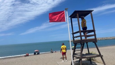 Tatil beldesinde denize girmek yasaklandı