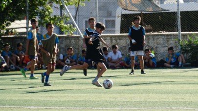 HALİLİYE’DE YAZ FUTBOL KURSU ÇOCUKLARIN GÖZDESİ OLDU