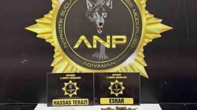 Şüpheli araçta uyuşturucu ele geçirildi: 3 gözaltı