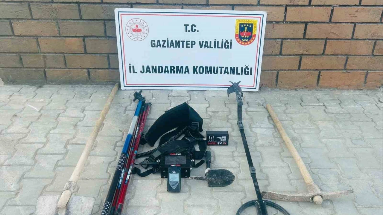 Kaçak kazı yapan 9 şüpheli yakalandı