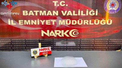 175 gram kokainin ele geçirildiği operasyonda 2 kişi tutuklandı