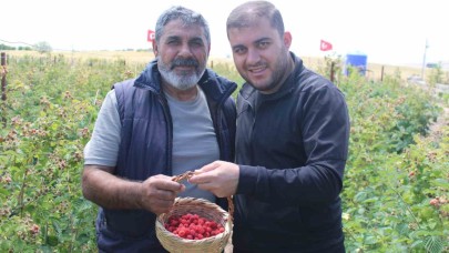 Hobi olarak başladığı işte talebe yetişemiyor